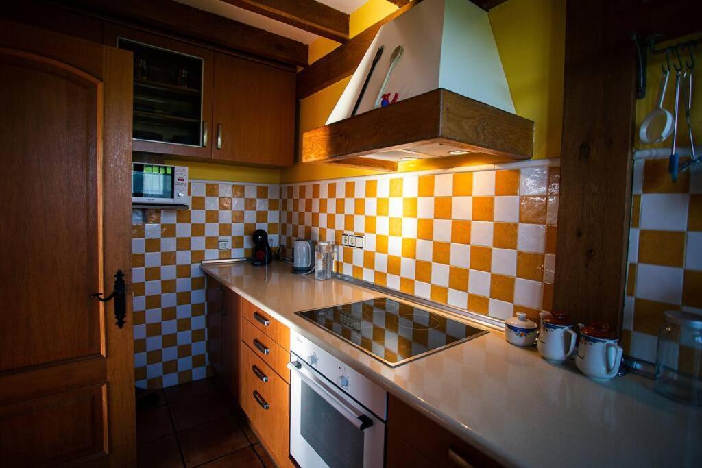 Casa Independiente Con Chimena, Jardin Y Barbacoa 산탄데르 외부 사진